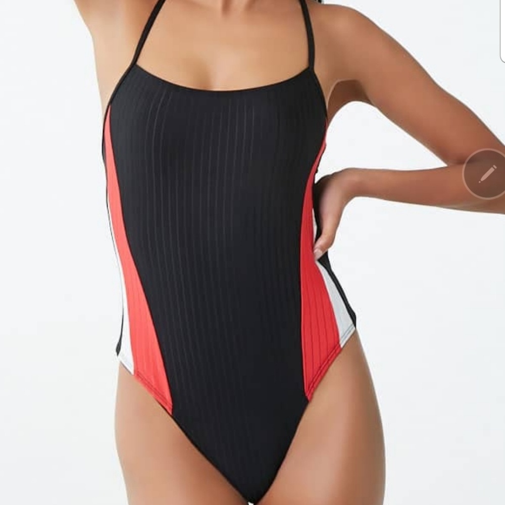 NEW Active one-piece swimsuit - Picture 4 of 5